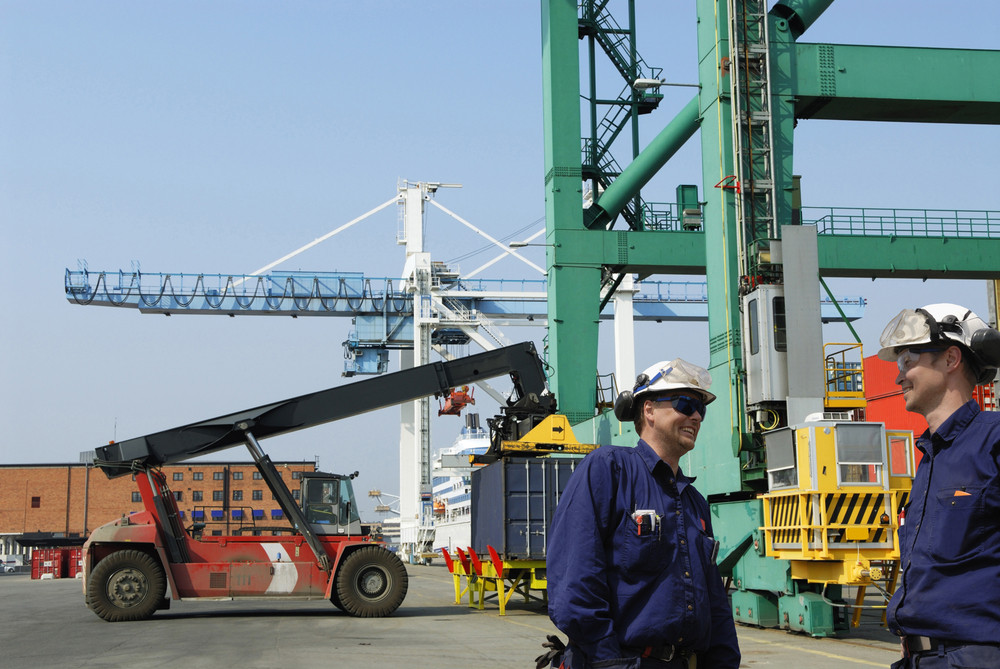 port and dock workers inside container port